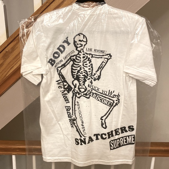 NEW- "SUPREME" (Design:Body Snatcher) -UNISEX-Mens/Woman's ;  Size: Small - Picture 3 of 4